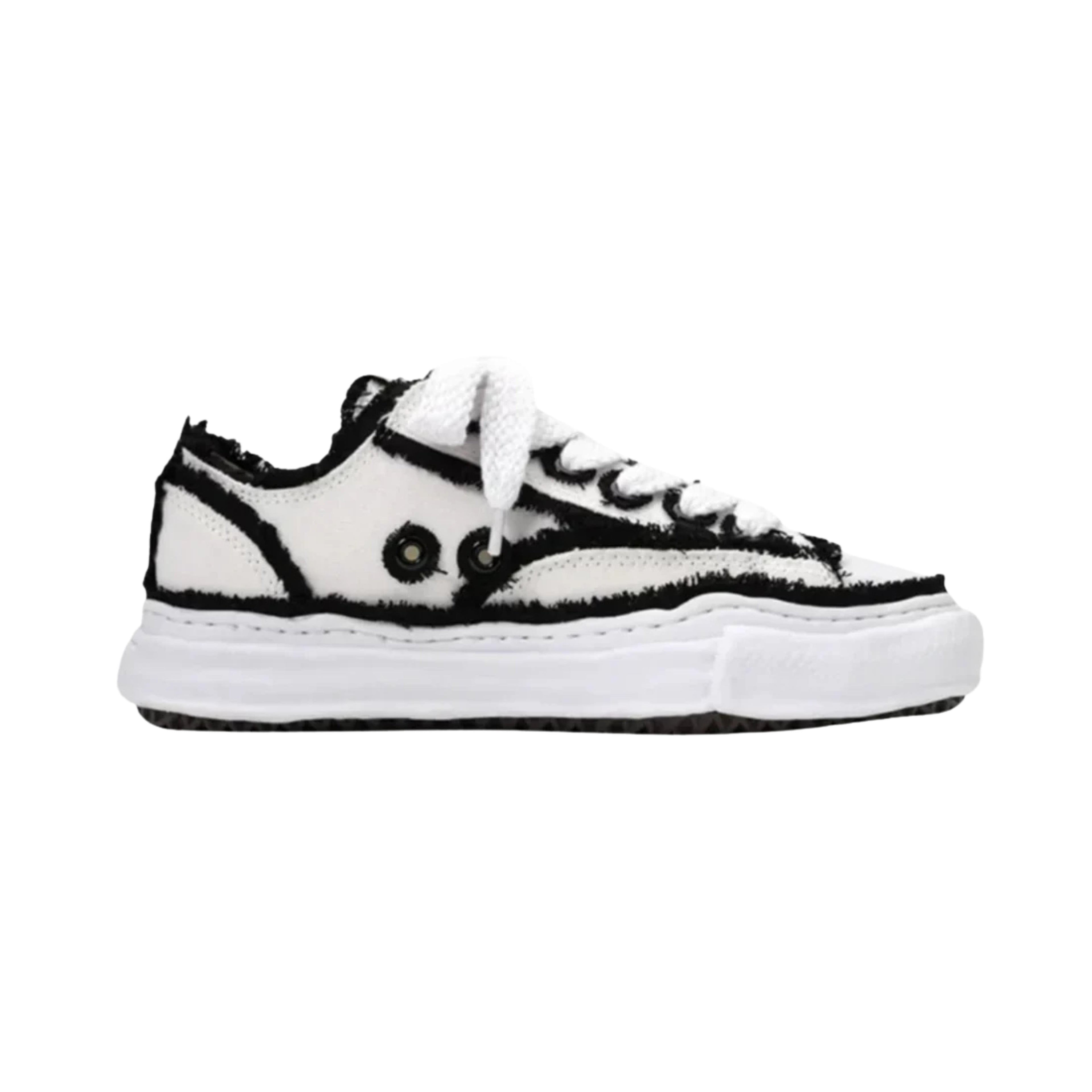 SUTORA — SNEAKER