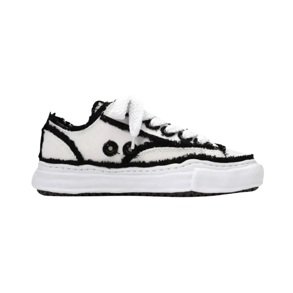 SUTORA SNEAKER