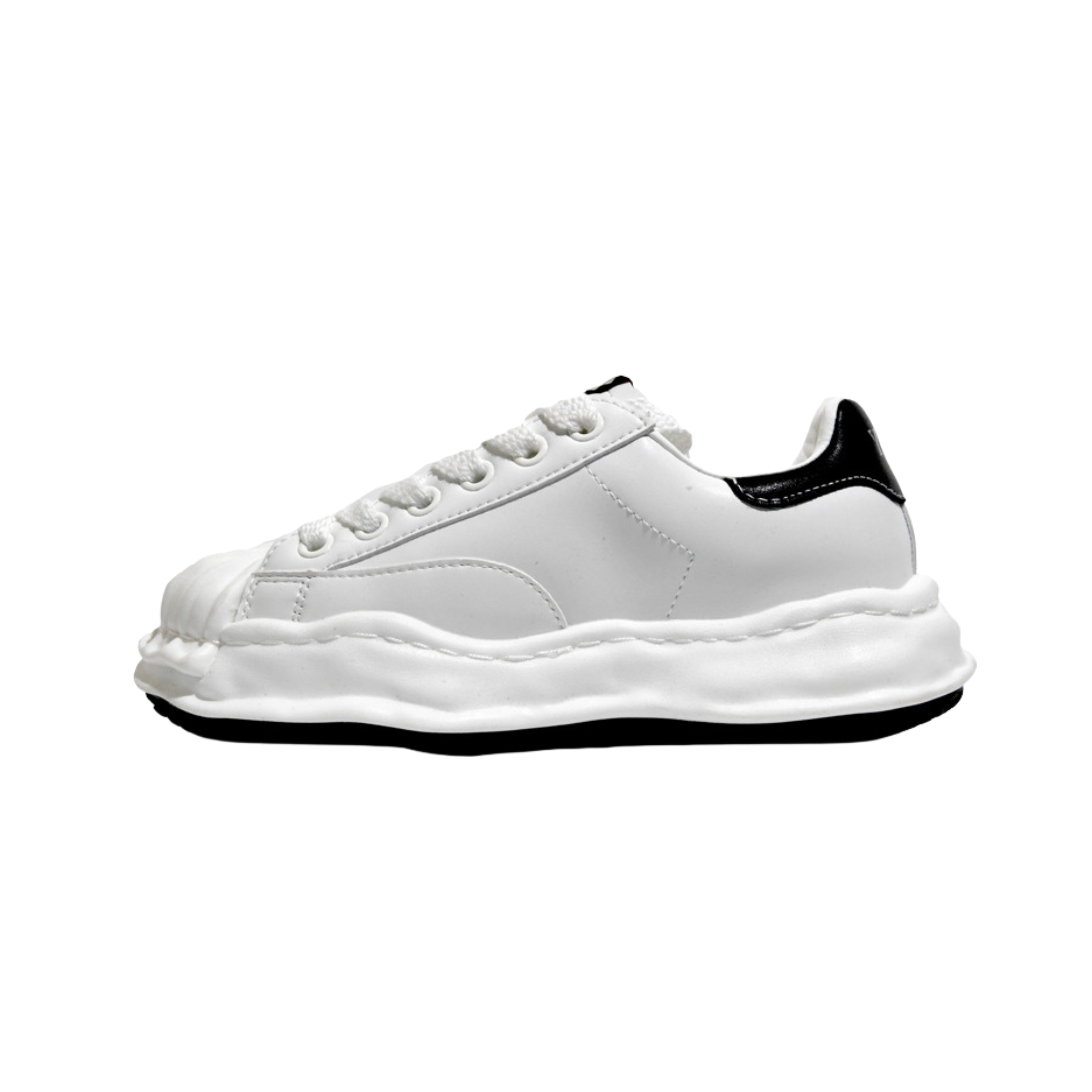 ARCO — SNEAKER
