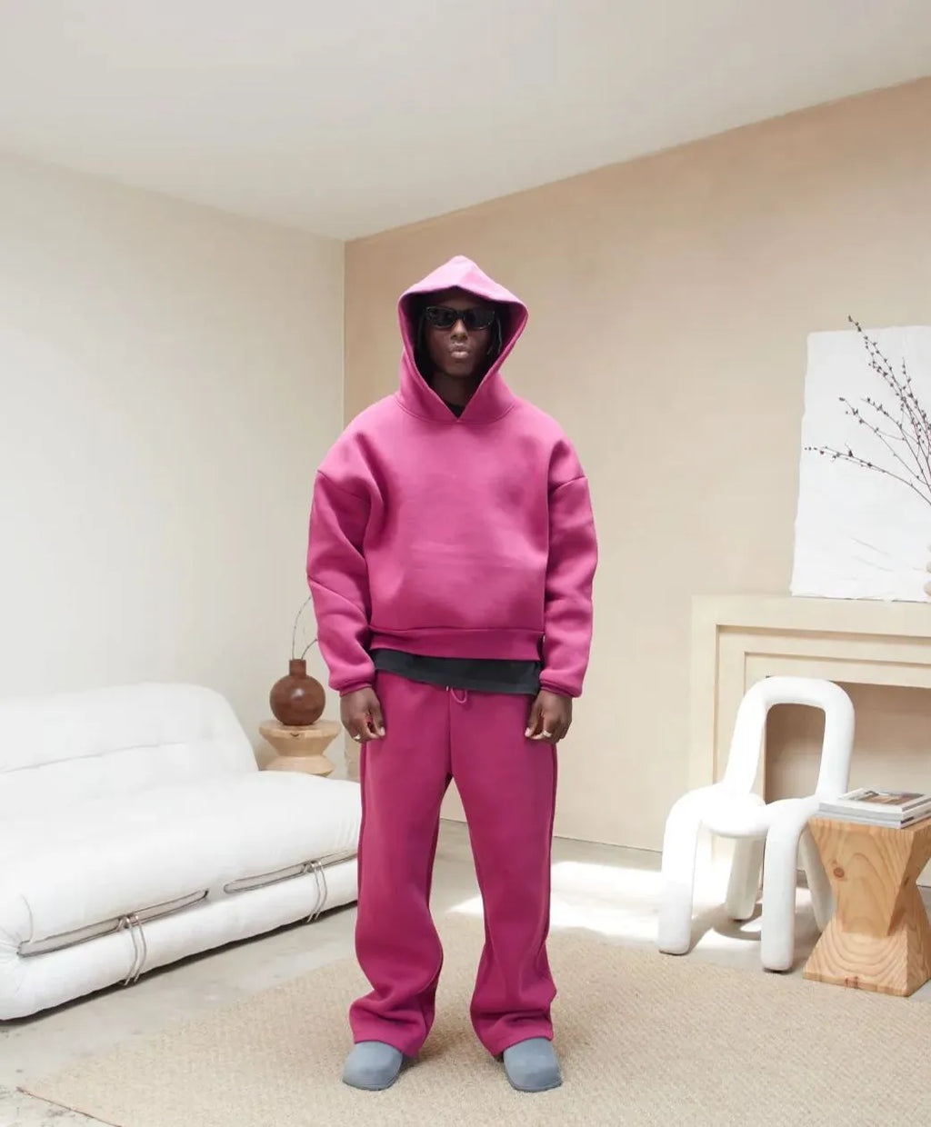 MINIMALIST TRACKSUIT