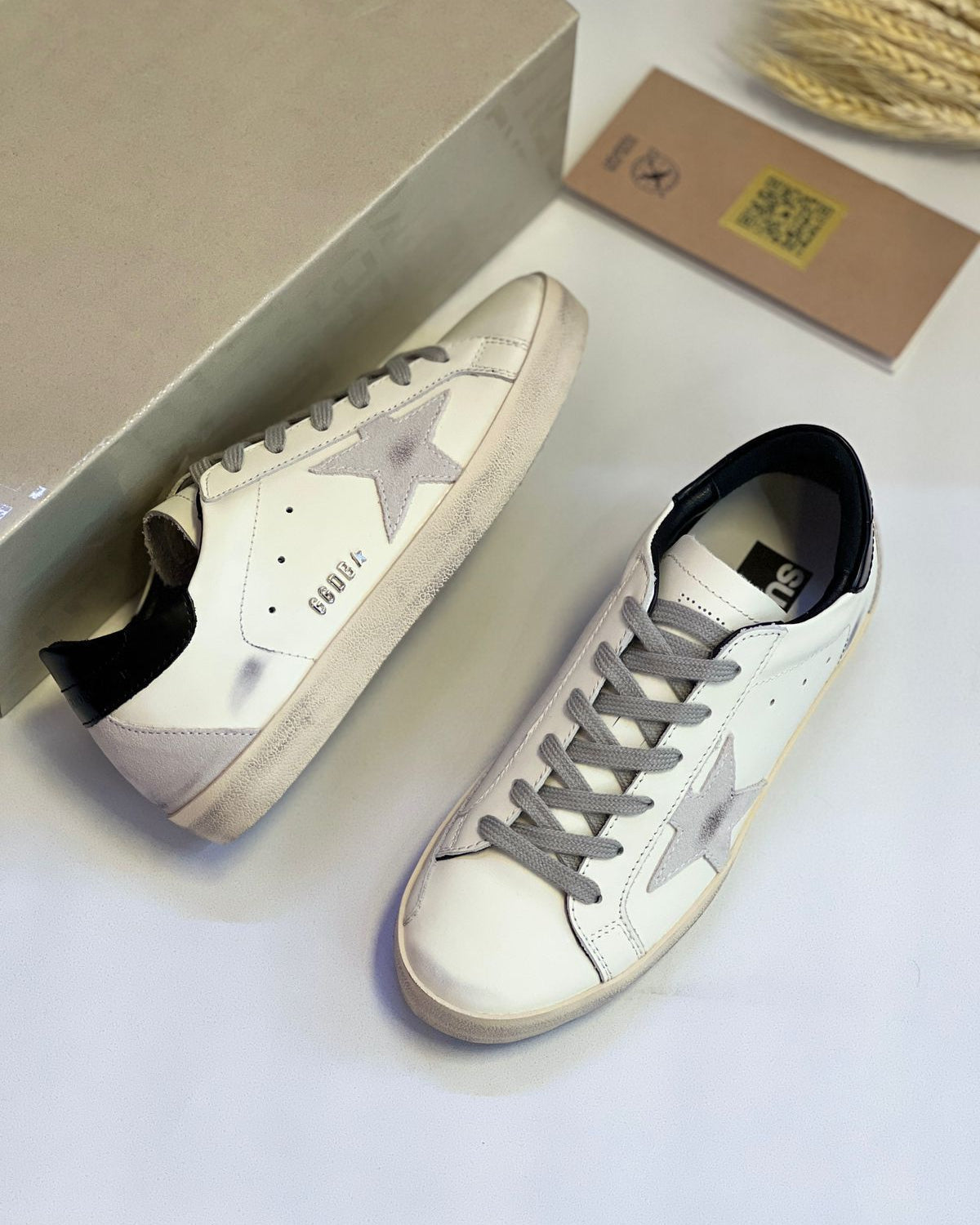 SUPERSTAR SNEAKER
