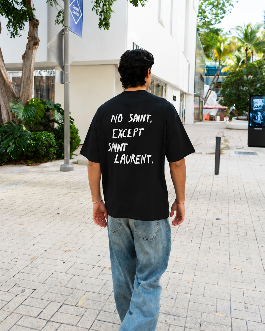 NO SAINT TEE